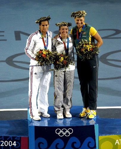 海宁网球女单夺冠