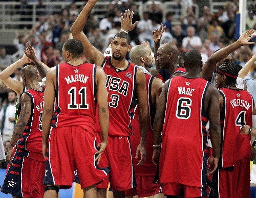 梦六队击败立陶宛得到男篮铜牌