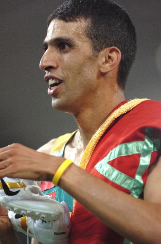 奎罗伊夺得男子5000米金牌