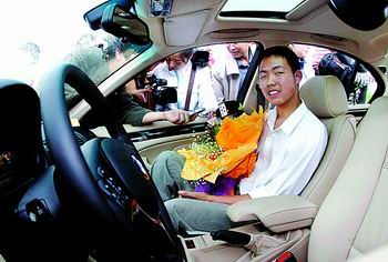 最高检督办54起侵犯人权大案