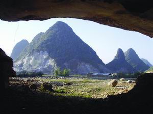 头号通缉犯刘招华四省制毒逃亡路