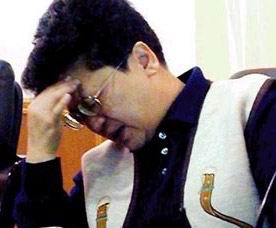 <em>杨秀珠</em>系列案第一案宣判 三百旁听席无虚座(图