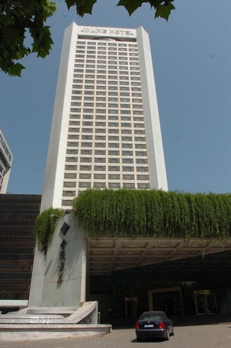 连战下榻南京金陵饭店(图)