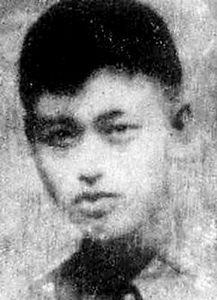 马克思的人口论_雕塑名家邀请展回顾中国革命的光辉历程(3)