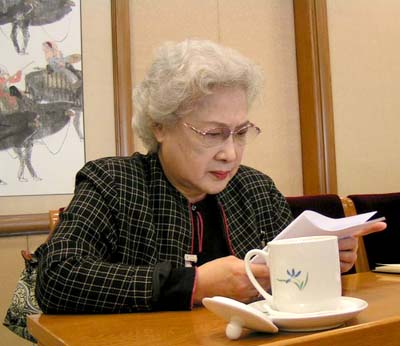 秦怡<em>田华</em> 灵魂工程师 自己的灵魂先要干净