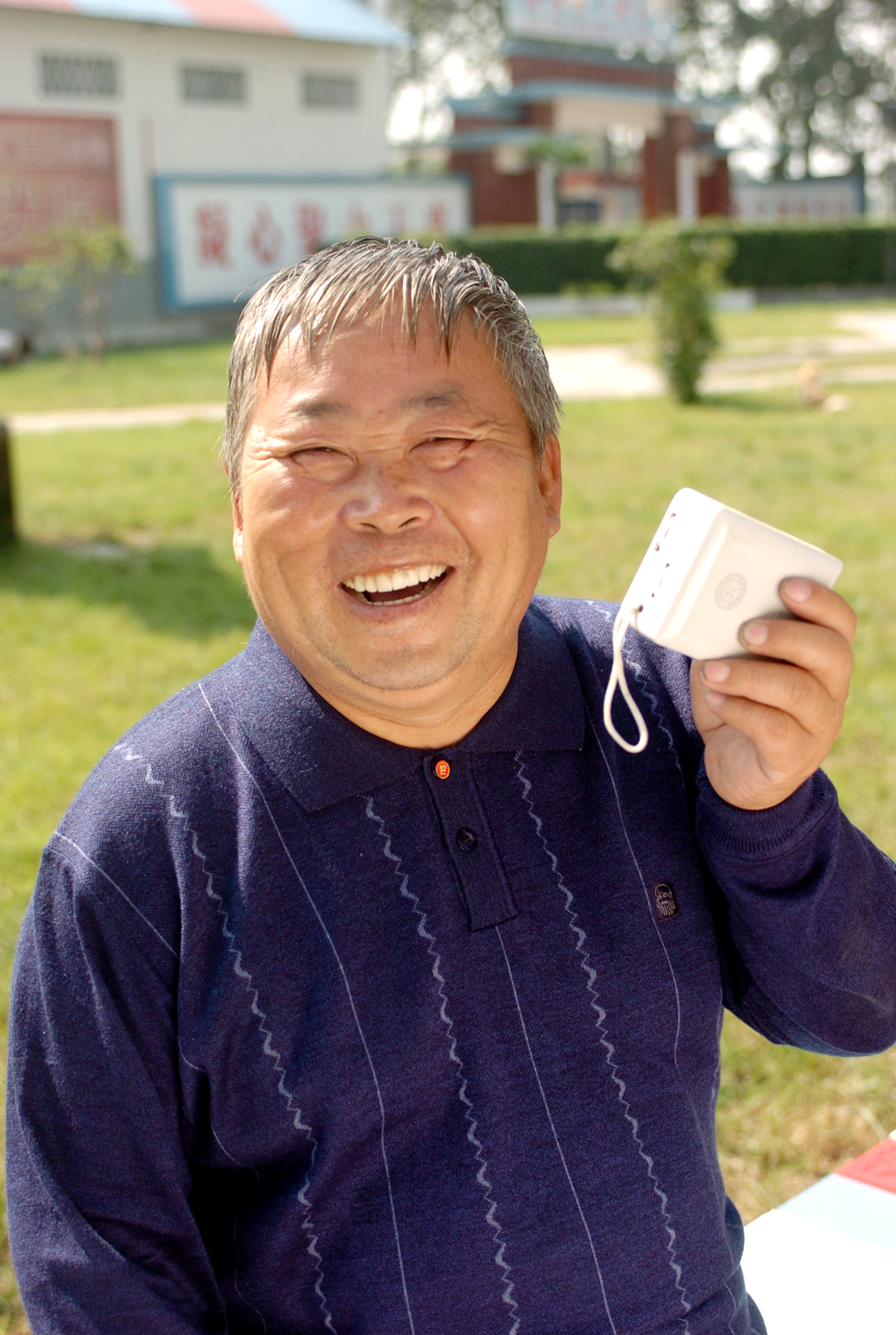 一诺三十载,大孝至爱--谢延信_少爷_凤凰网博报