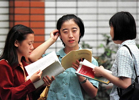 临阵磨枪 不快也光