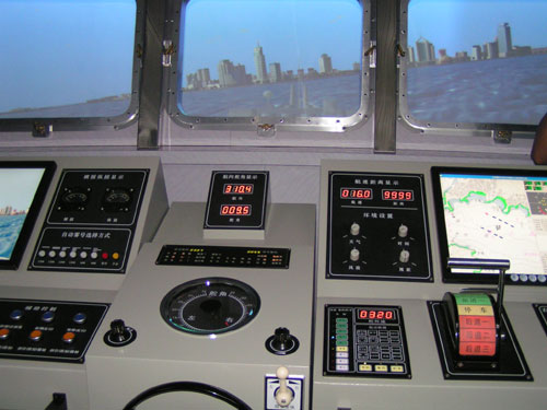 海军多功能舰艇操纵训练模拟系统