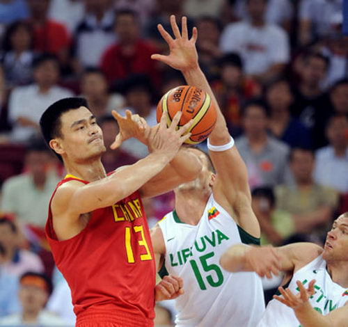 中国男篮负于立陶宛无缘四强 排名第八追平历