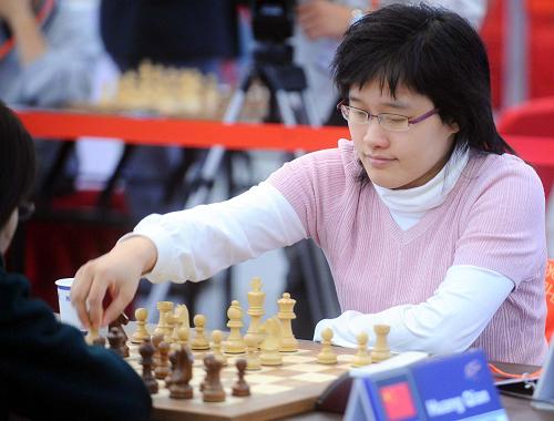 国际象棋中国棋手赵雪晋级决赛