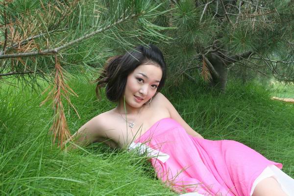 <em>韩莹莹</em>审美曲丽梅李棋游奥运后花园