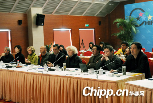 第五届国际新闻摄影比赛评委会主席、中国新闻