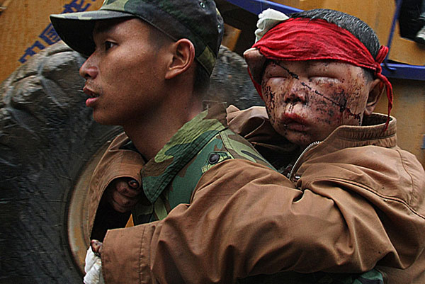 [银奖]《中国四川512大地震后的北川》beichu