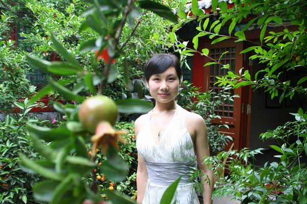 张艳丽获《梨园春》戏迷擂台赛第-名