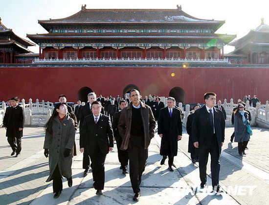 奥巴马参观北京故宫