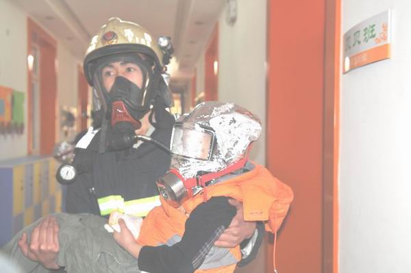 宣武消防支队联合宣武区教委开展幼儿园消防宣