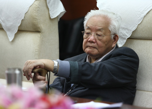 吴文俊:从古代走向未来的数学家