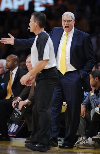 NBA西部决赛第一场:湖人战胜太阳