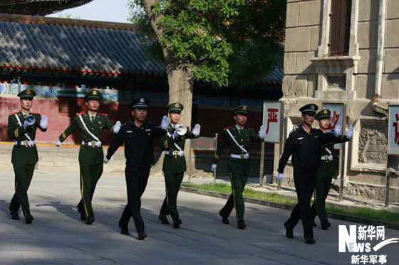 映像武警:紫禁城里的兵