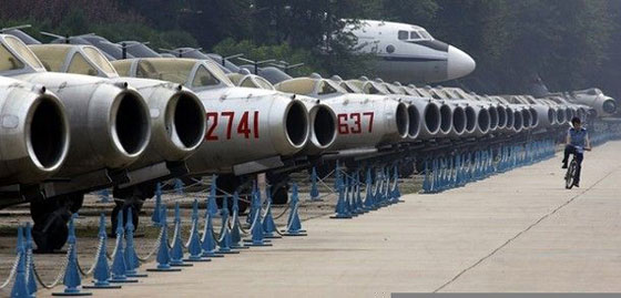 歼6:虽然退役 气势还在