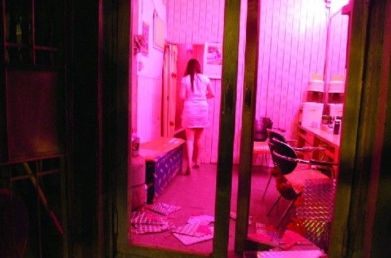 西安地下性产业链:黑灯舞厅生态链大揭秘