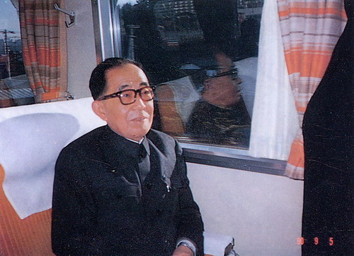 总编辑 杨西光