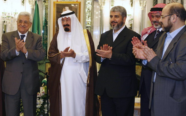 法塔赫和哈马斯正式签署麦加协议(图)